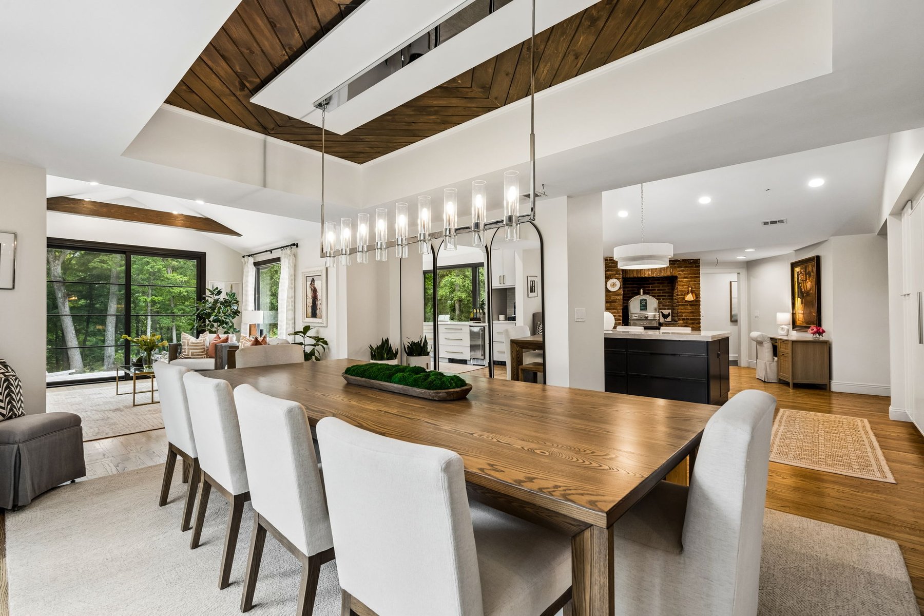  Two Beautiful Residences on One Remarkable Property with Panoramic Vistas - 物件實景