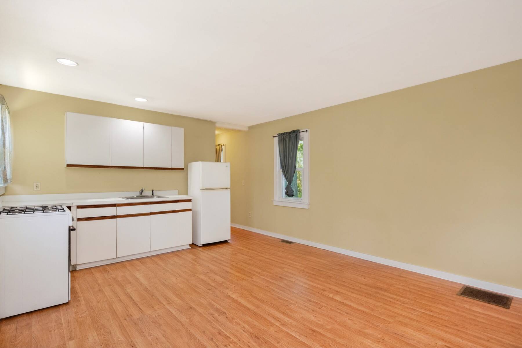  Bay View Oaks Cottage with Accessory Dwelling - 物件實景