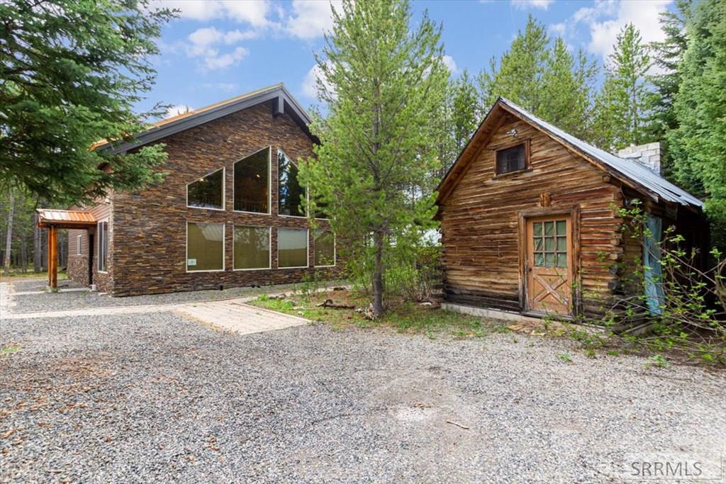 ISLAND PARK, Idaho, 83429, United States, 5 Bedrooms Bedrooms, ,3 BathroomsBathrooms,Residential,For Sale,2005843