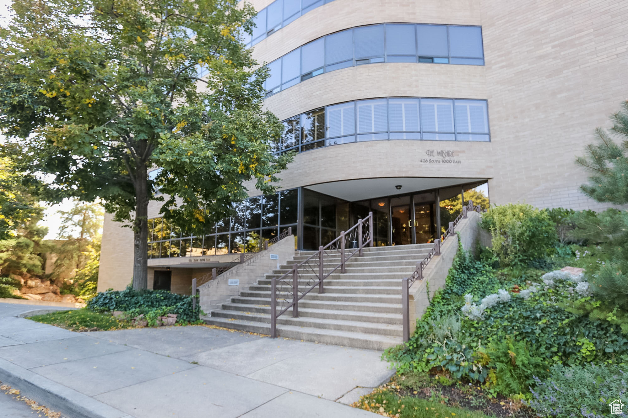 426 S 1000 E Unit 600, Salt Lake City, Utah, 84102, United States, 2 Bedrooms Bedrooms, ,1 BathroomBathrooms,Residential,For Sale,426 S 1000 E Unit 600,1672030