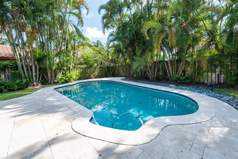 Plantation, Florida, 33322, United States, 4 Bedrooms Bedrooms, ,2 BathroomsBathrooms,Residential,For Sale,1925326