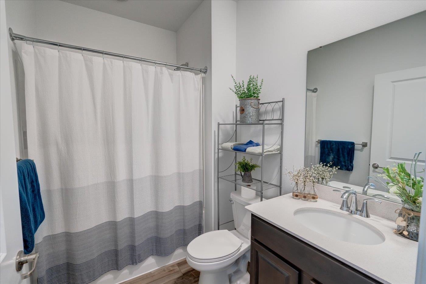 Windsor, Wisconsin, 53598, United States, 3 Bedrooms Bedrooms, ,2 BathroomsBathrooms,Residential,For Sale,1915836