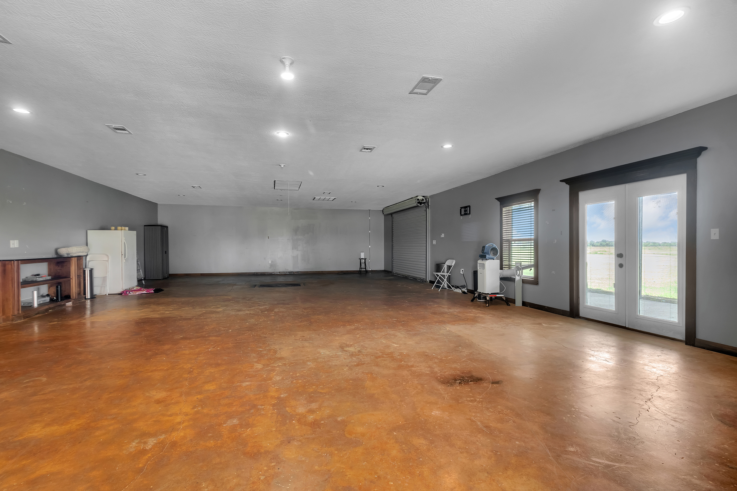 Iowa, Louisiana, 70647, United States, 4 Bedrooms Bedrooms, ,4 BathroomsBathrooms,Residential,For Sale,1981878