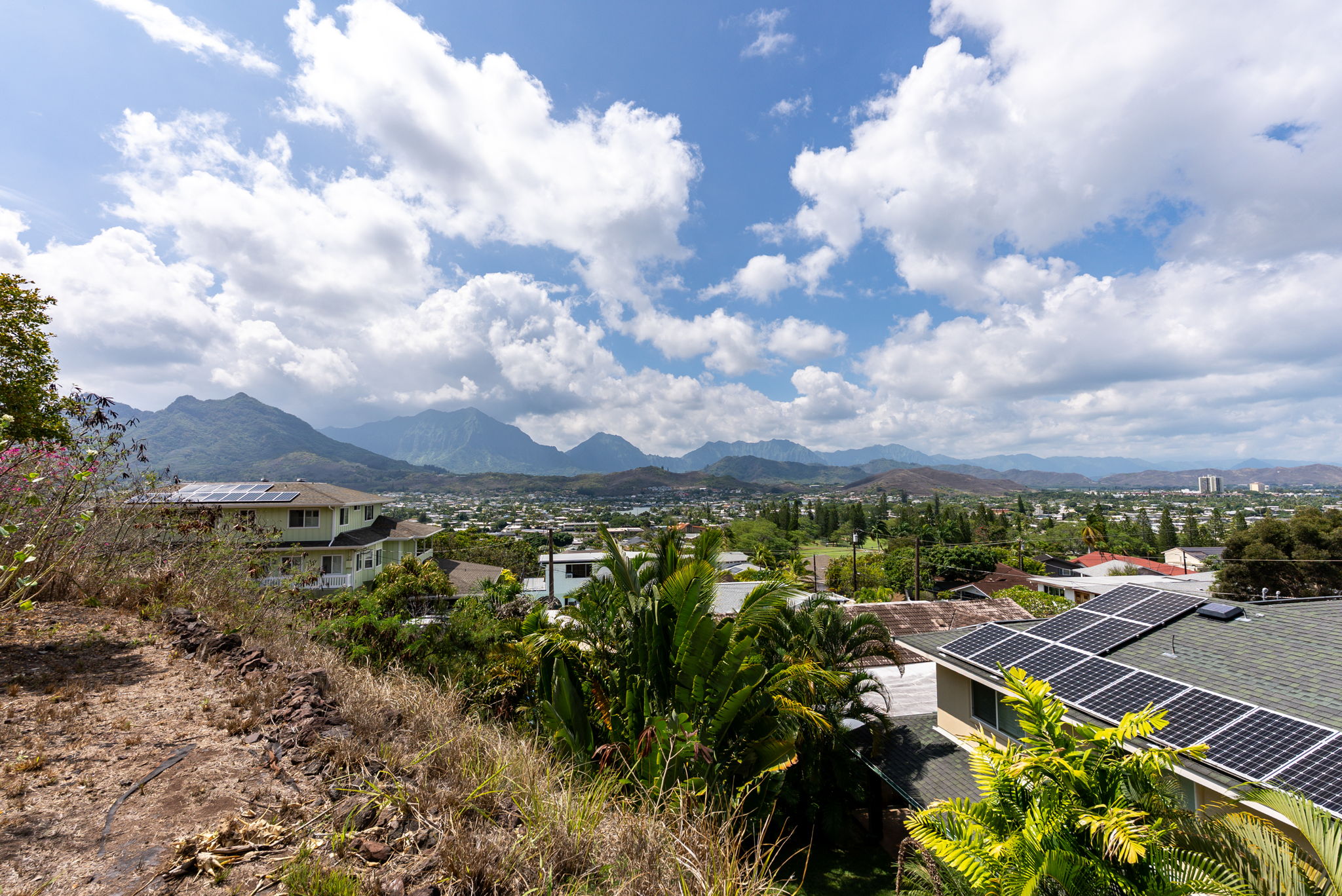 Kailua, Hawaii, 96734, United States, 6 Bedrooms Bedrooms, ,4 BathroomsBathrooms,Residential,For Sale,1981977