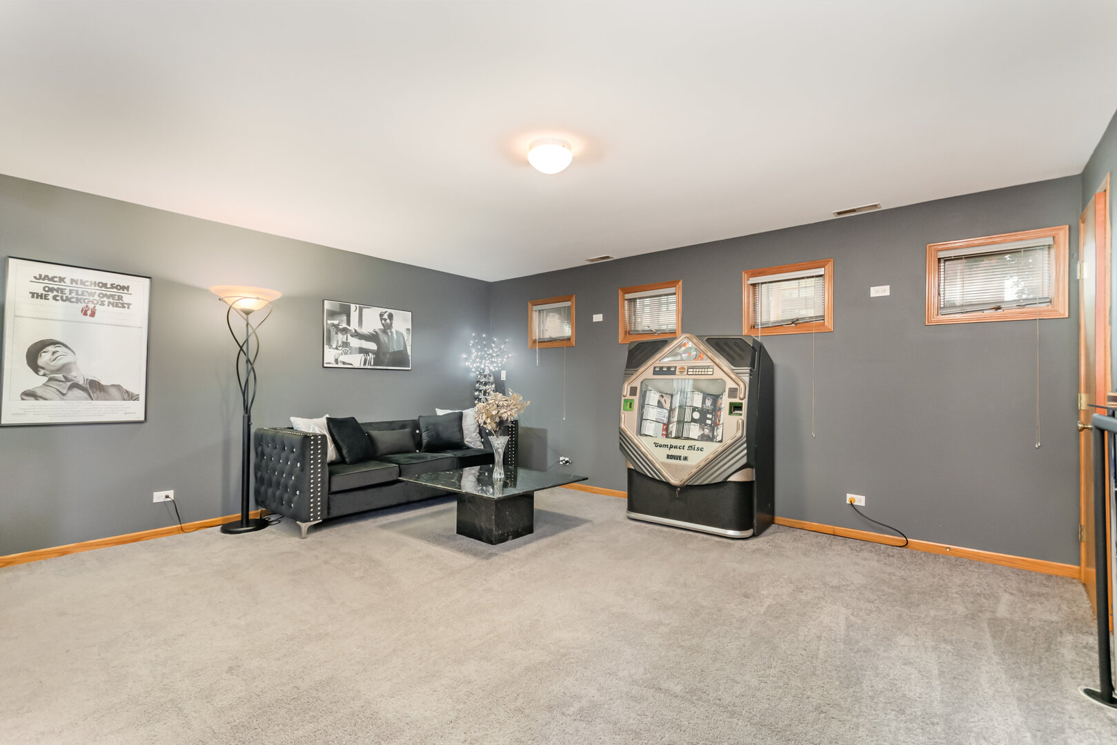 Chicago, Illinois, 60609, United States, 3 Bedrooms Bedrooms, ,3 BathroomsBathrooms,Residential,For Sale,1941639