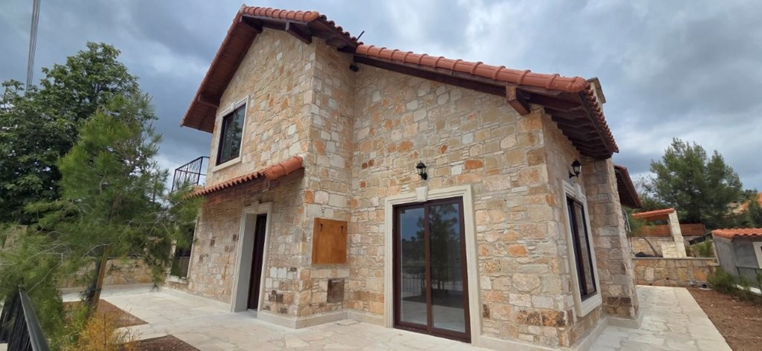  Four Bedroom Country Style Villa in Limassol Suburb - 物件實景