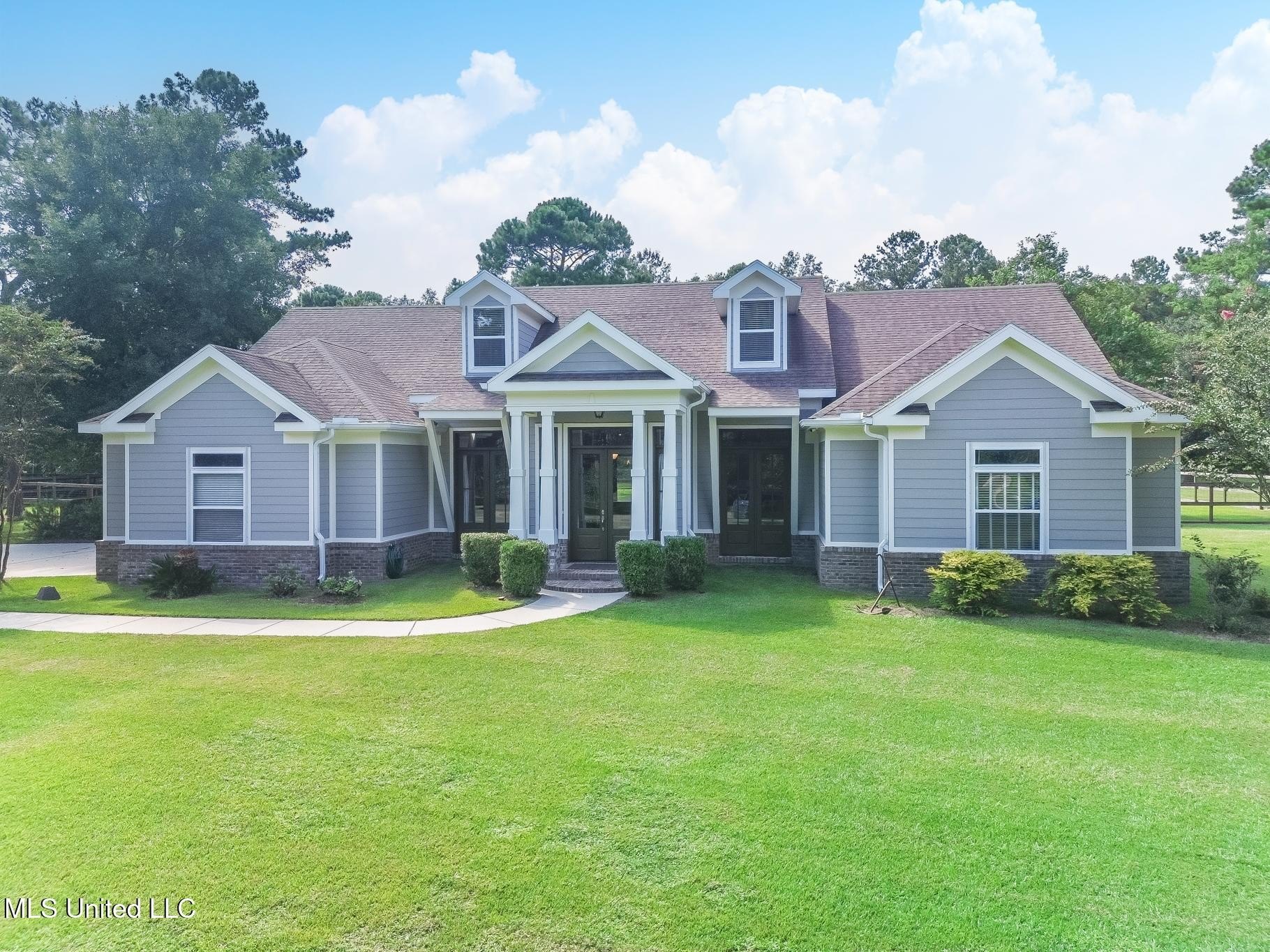 Pass Christian, Mississippi, 39571, United States, 3 Bedrooms Bedrooms, ,4 BathroomsBathrooms,Residential,For Sale,1981378