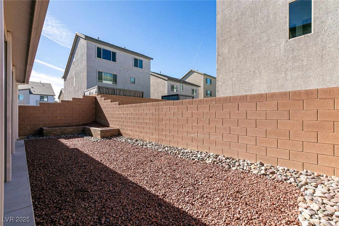 Las Vegas, Nevada, 89141, United States, 3 Bedrooms Bedrooms, ,2 BathroomsBathrooms,Residential,For Sale,1988109