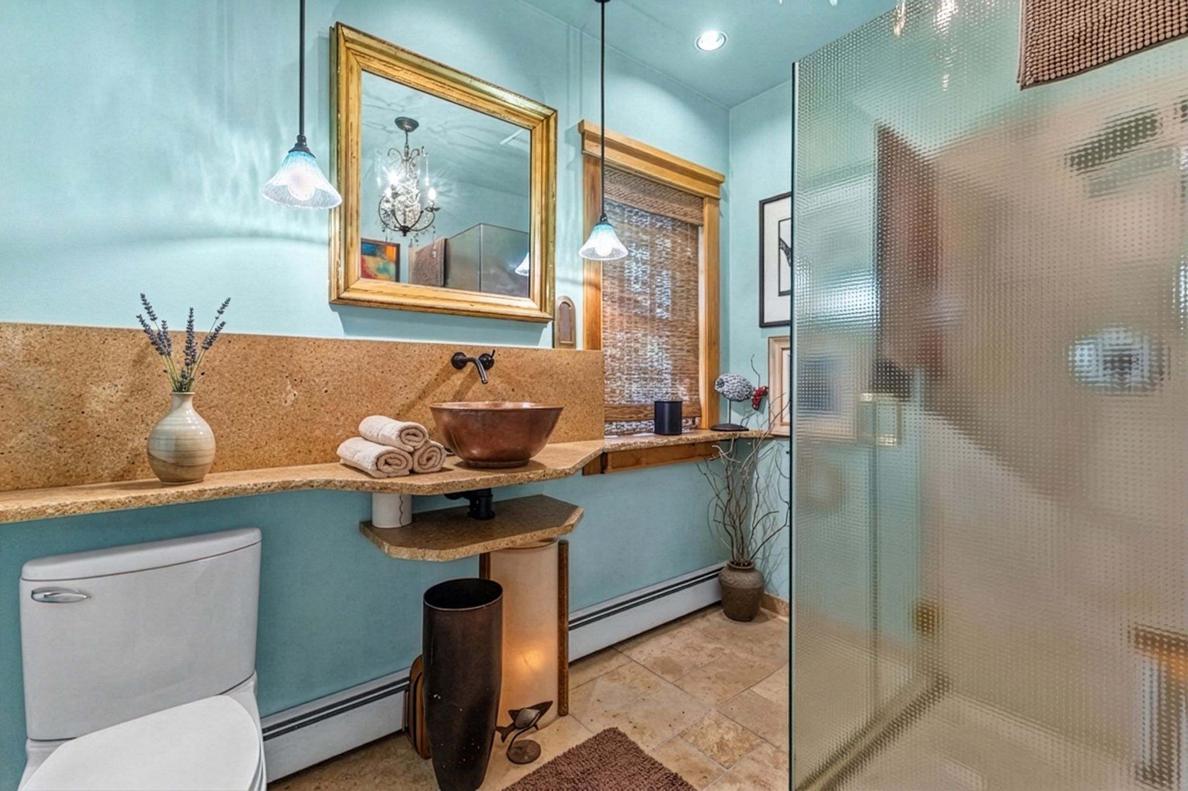  Rich Craftsmanship and Versatility in this Historic Residence - 物件實景
