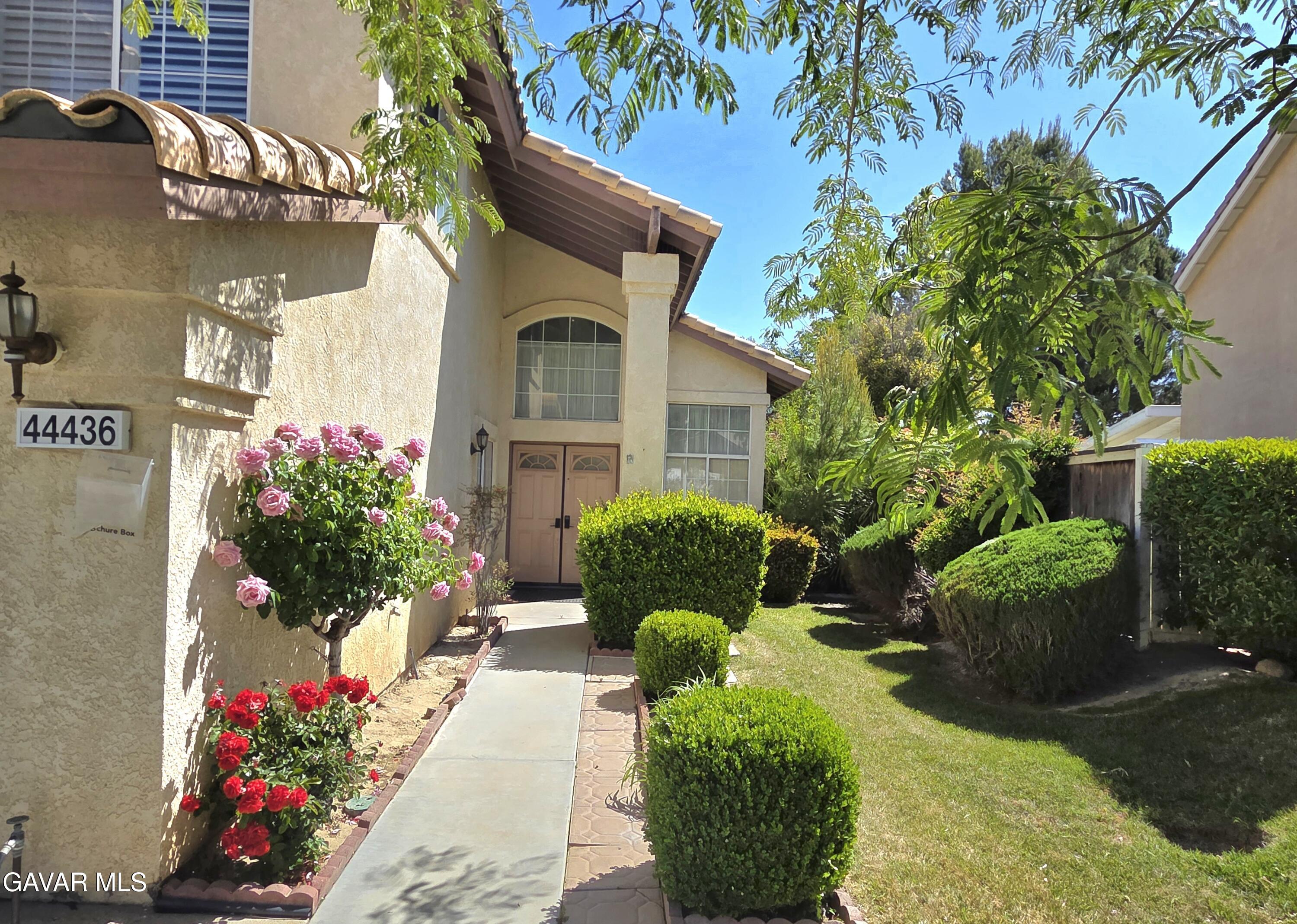 Lancaster, California, 93536, United States, 4 Bedrooms Bedrooms, ,3 BathroomsBathrooms,Residential,For Sale,2040565