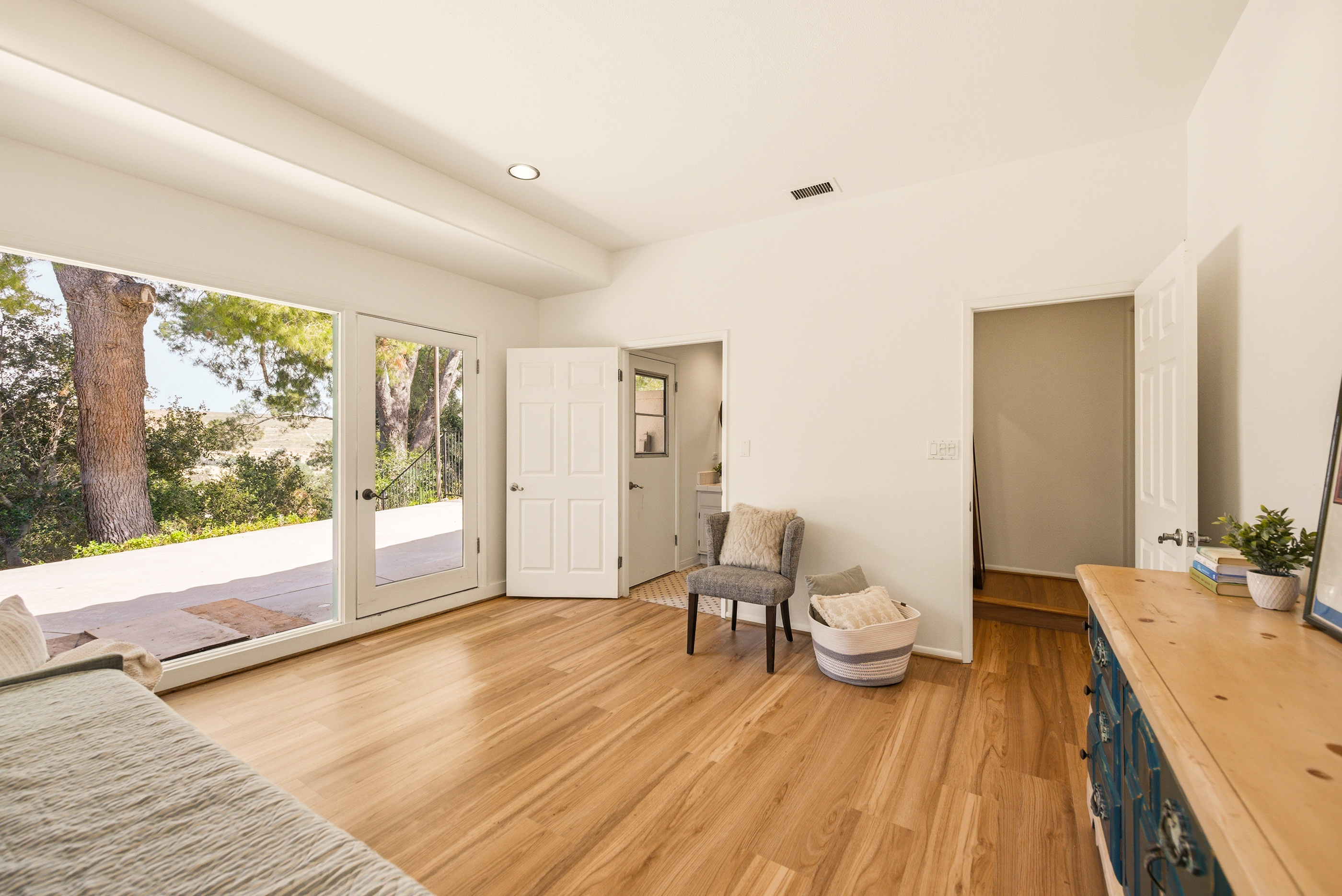  6110 Colodny Drive, Agoura Hills - 物件實景
