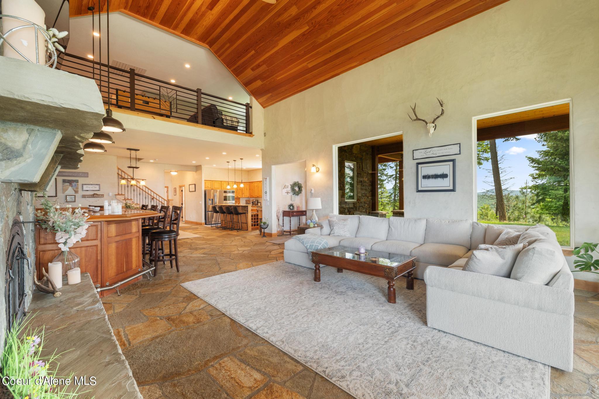 Coeur D'alene, Idaho, 83814, United States, 4 Bedrooms Bedrooms, ,3 BathroomsBathrooms,Residential,For Sale,1795061