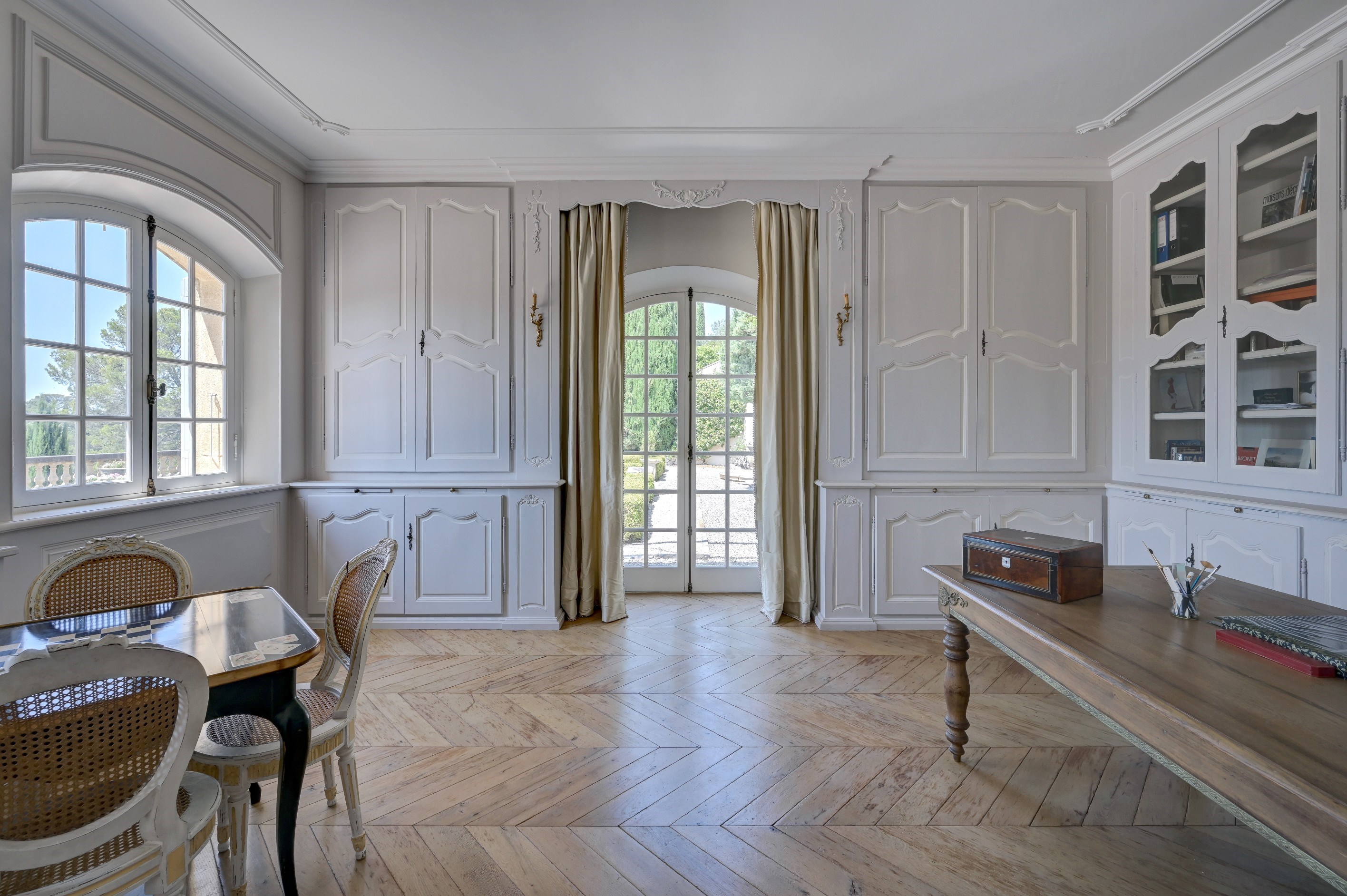  One of the Most Exclusive Estates in Aix-en-Provence - 物件實景