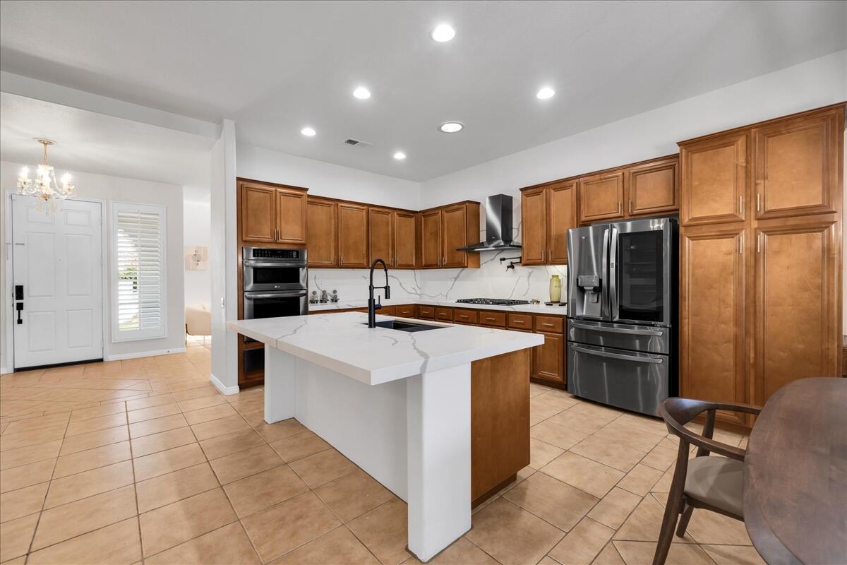 La Quinta, California, 92253, United States, 3 Bedrooms Bedrooms, ,3 BathroomsBathrooms,Residential,For Sale,1991537