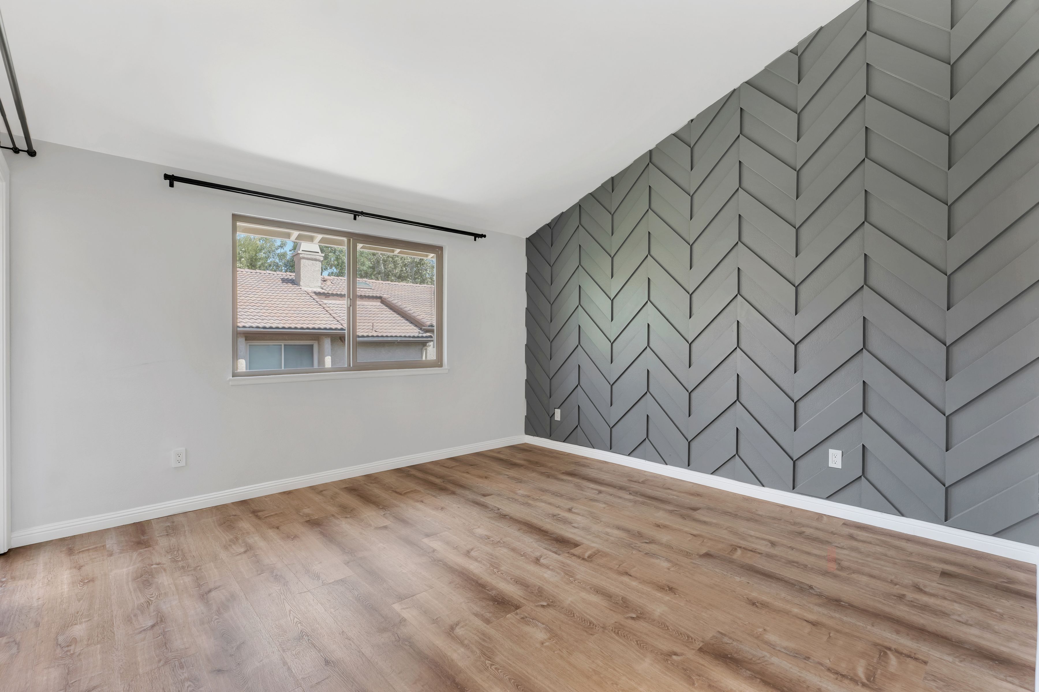  2445 Chandler Avenue, #3, Simi Valley - 物件實景