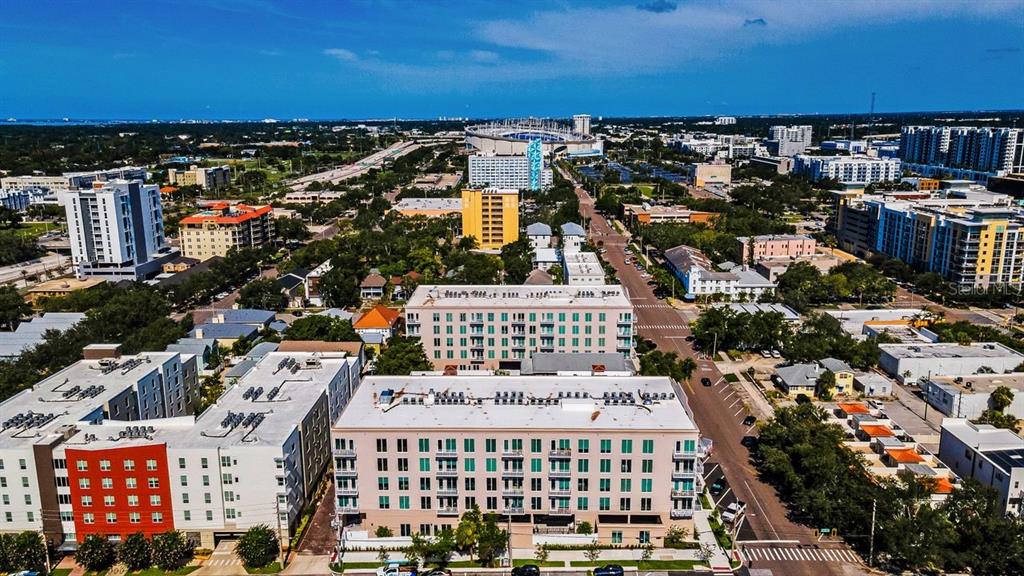St Petersburg, Florida, 33701, United States, 3 Bedrooms Bedrooms, ,3 BathroomsBathrooms,Residential,For Sale,1885296