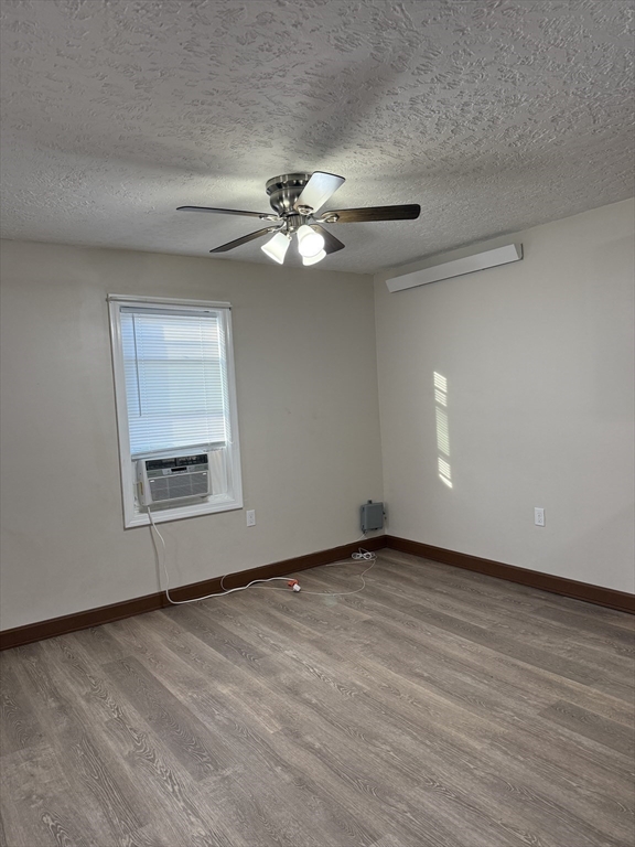 North Attleboro, Massachusetts, 02760, United States, 4 Bedrooms Bedrooms, ,2 BathroomsBathrooms,Residential,For Sale,1988350