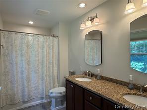 Poughquag, New York, 12570, United States, 3 Bedrooms Bedrooms, ,3 BathroomsBathrooms,Residential,For Sale,1983124