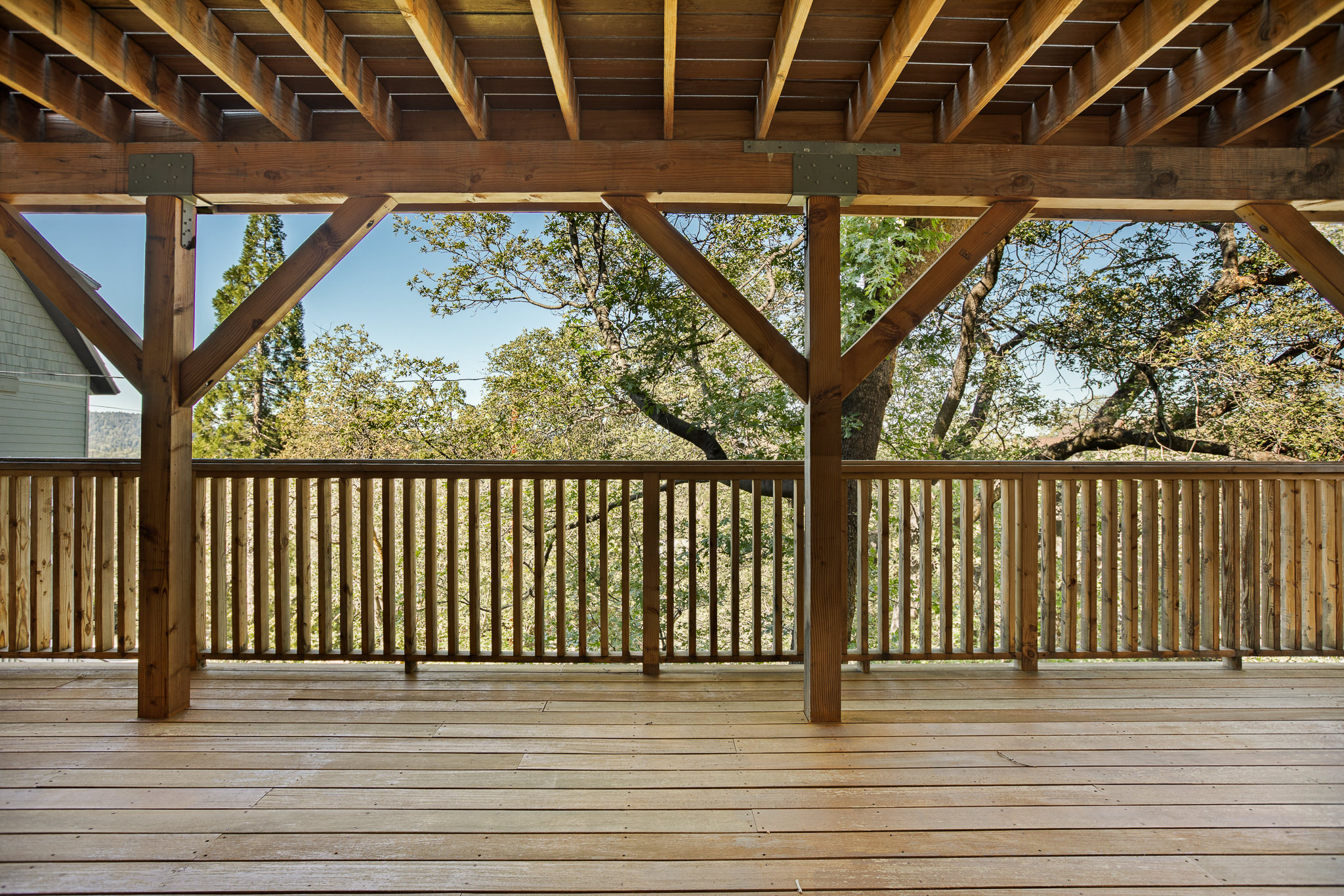  1204 Yellowstone Drive, Lake Arrowhead, CA 92352 - 物件實景
