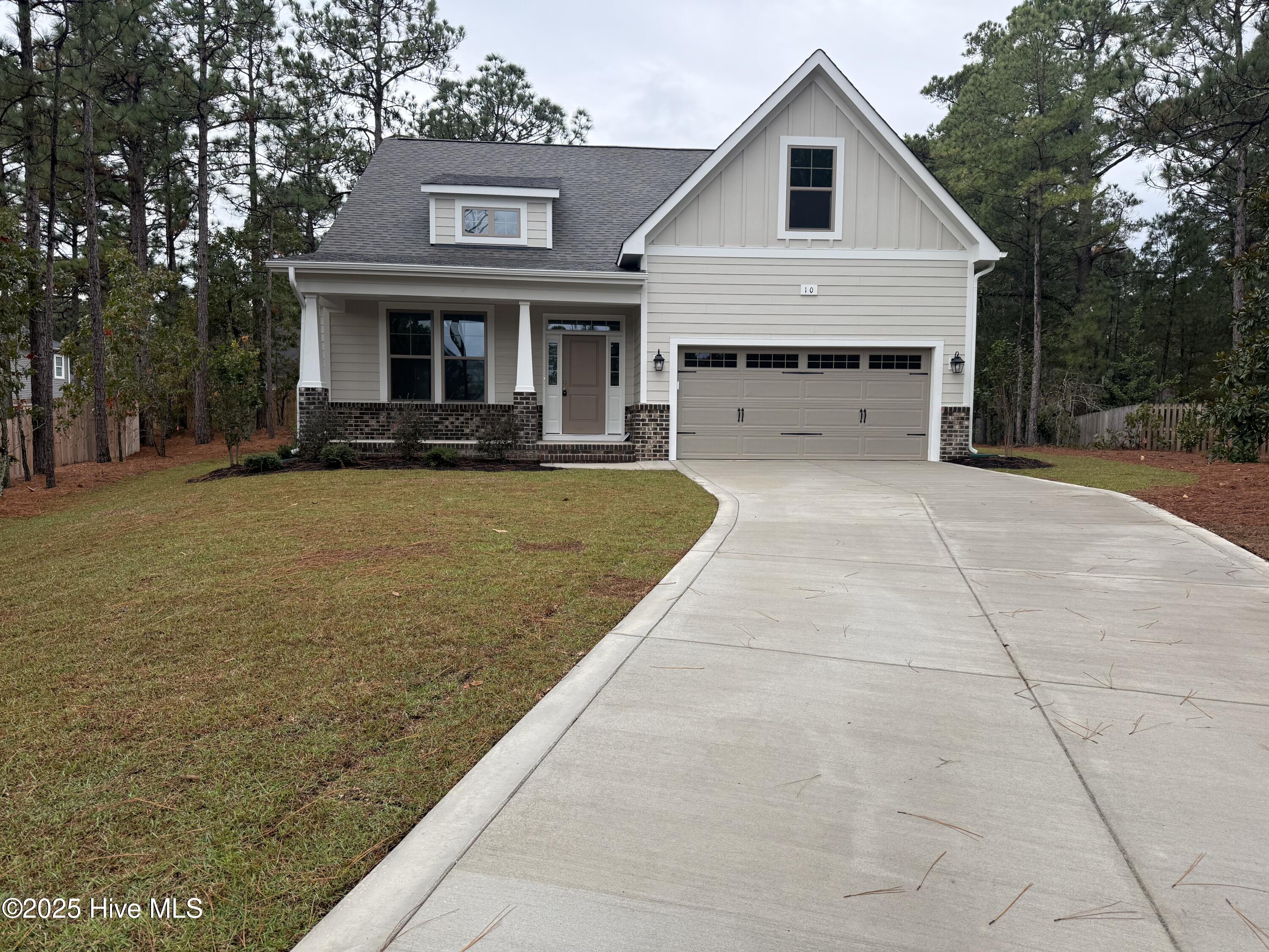 Pinehurst, North Carolina, 28374, United States, 4 Bedrooms Bedrooms, ,3 BathroomsBathrooms,Residential,For Sale,1793185