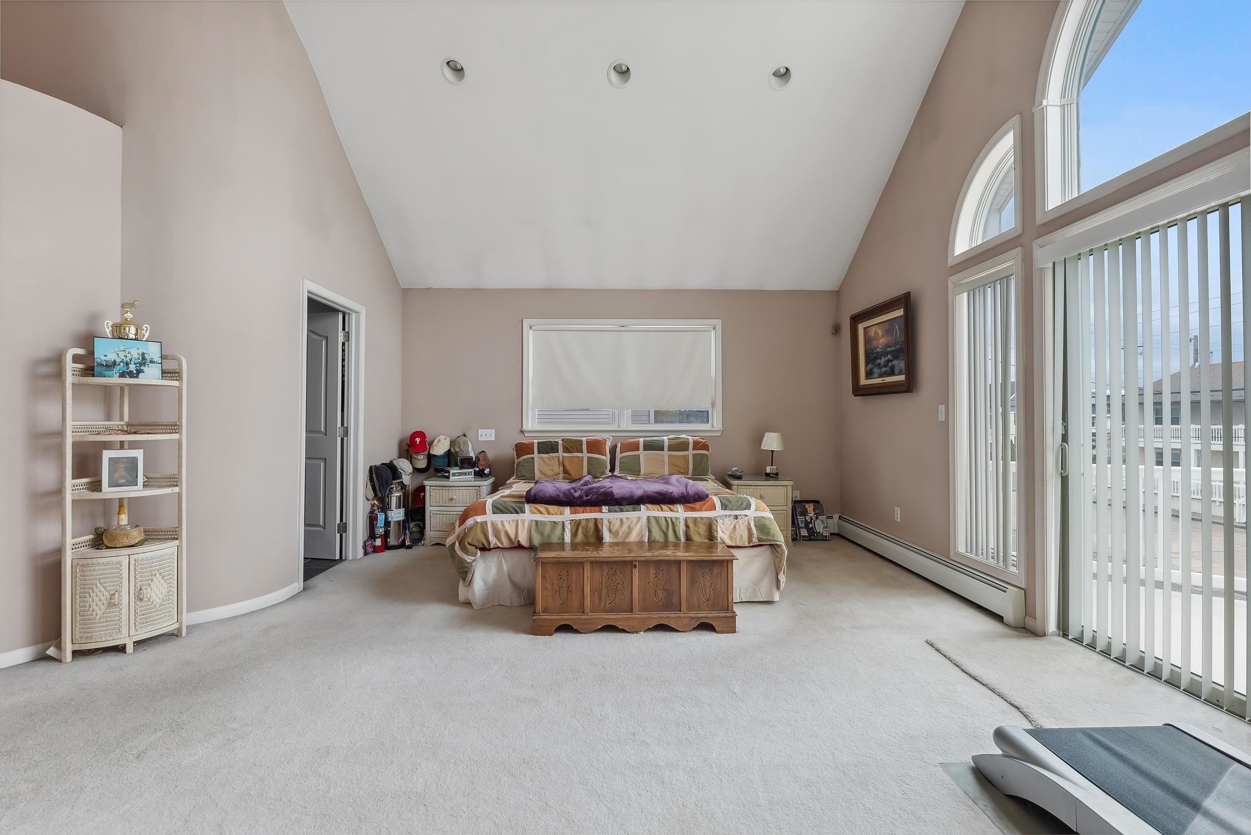 Wildwood Crest, New Jersey, 08260-1307, United States, 5 Bedrooms Bedrooms, ,2 BathroomsBathrooms,Residential,For Sale,1982294