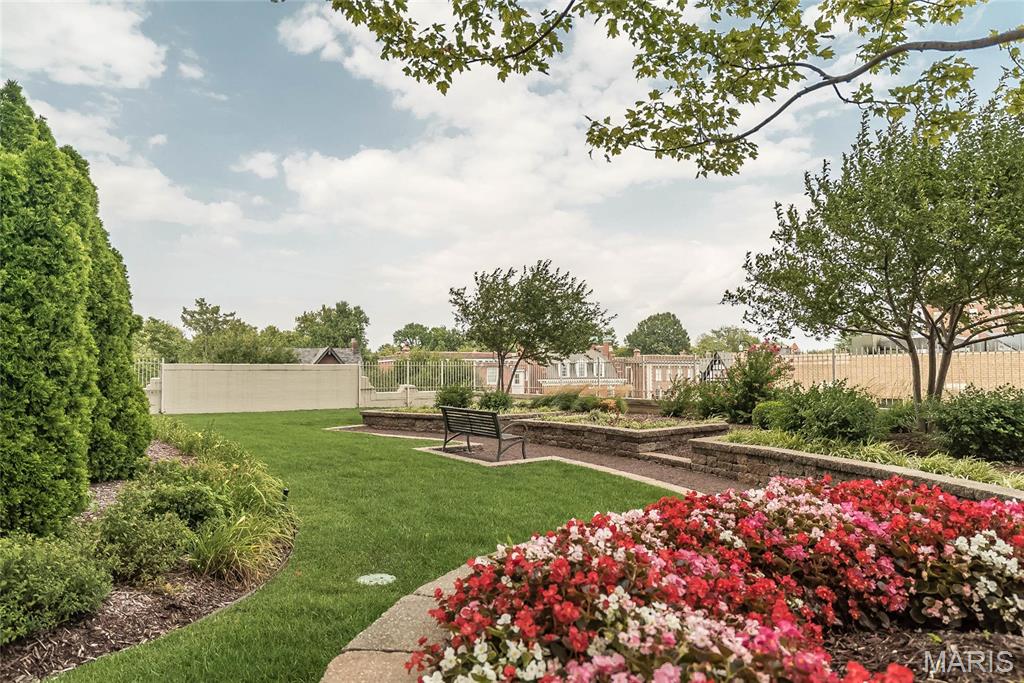St Louis, Missouri, 63108, United States, 1 Bedroom Bedrooms, ,1 BathroomBathrooms,Residential,For Sale,1826533