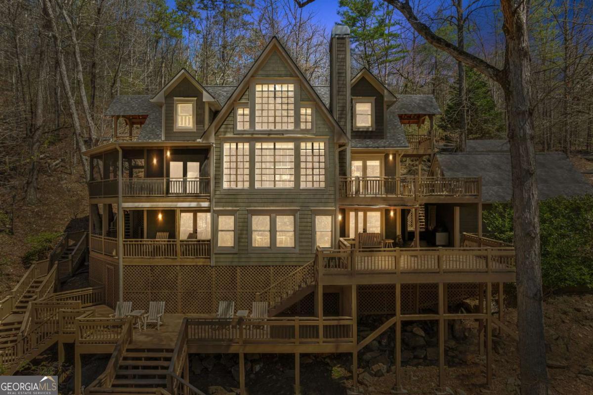 Ellijay, Georgia, 30536, United States, 5 Bedrooms Bedrooms, ,4 BathroomsBathrooms,Residential,For Sale,1880037