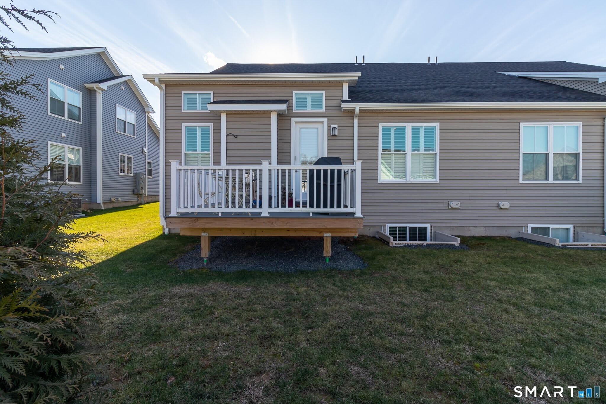 Cheshire, Connecticut, 06410, United States, 3 Bedrooms Bedrooms, ,3 BathroomsBathrooms,Residential,For Sale,2005318