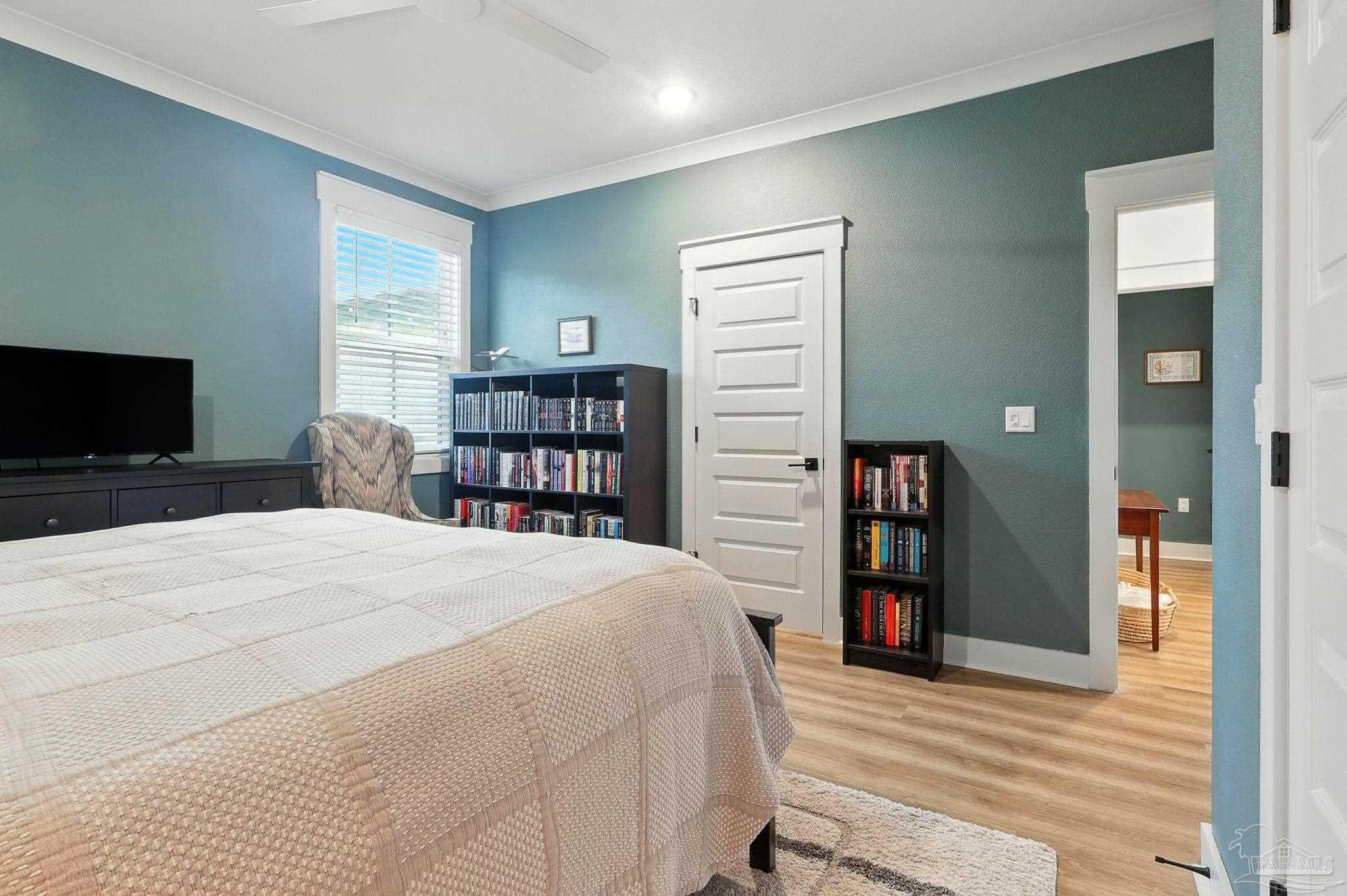 Pensacola, Florida, 32507, United States, 3 Bedrooms Bedrooms, ,3 BathroomsBathrooms,Residential,For Sale,1956386