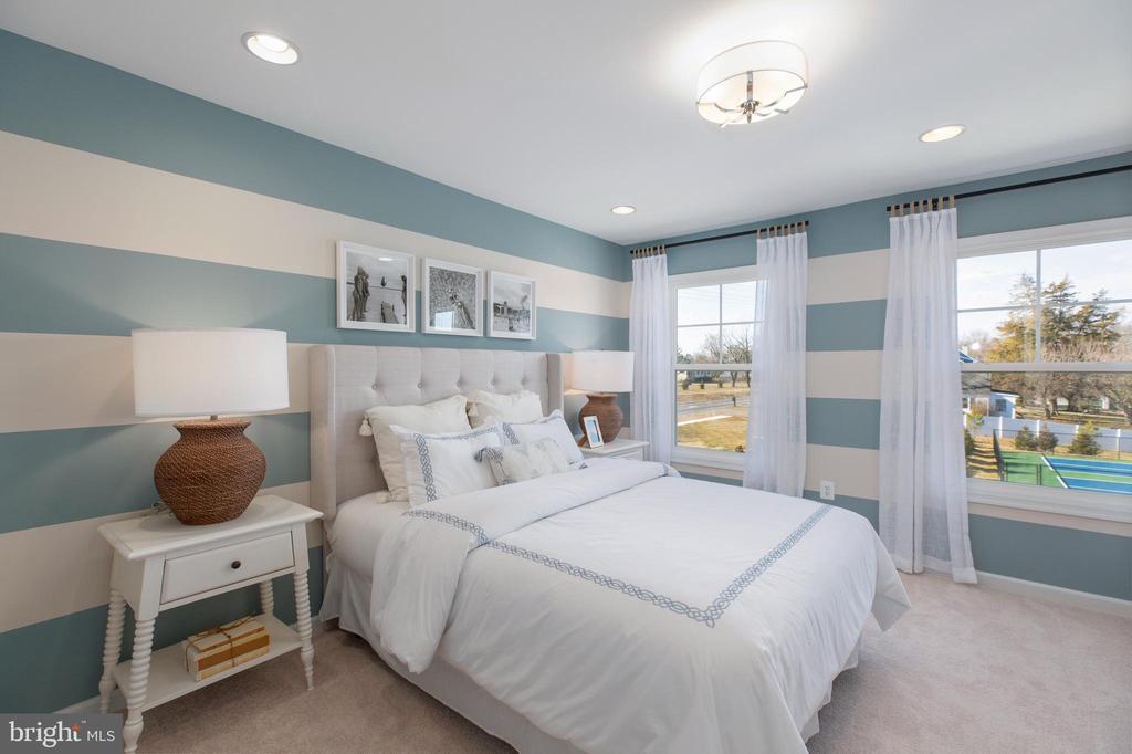 Fredericksburg, Virginia, 22408, United States, 3 Bedrooms Bedrooms, ,4 BathroomsBathrooms,Residential,For Sale,1849783