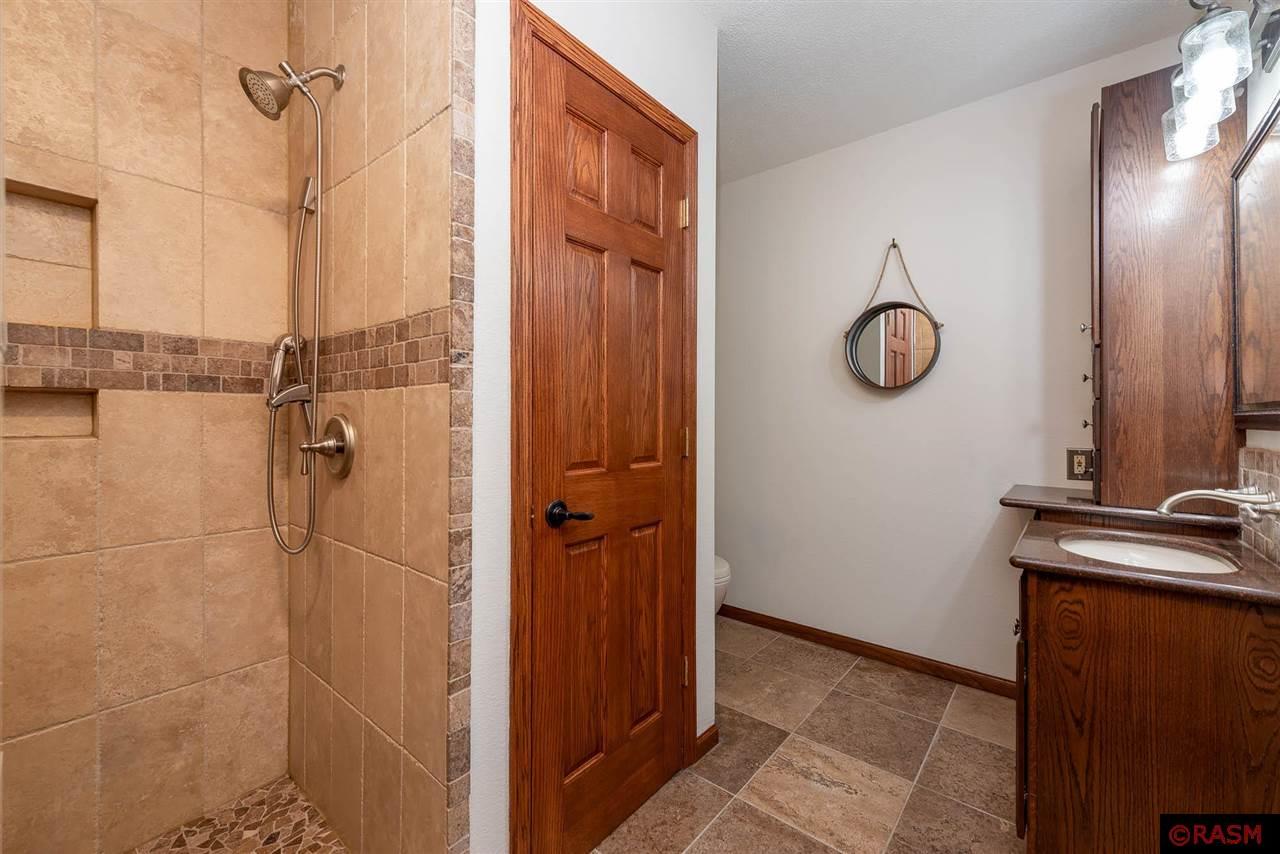 Mankato, Minnesota, 56001, United States, 4 Bedrooms Bedrooms, ,3 BathroomsBathrooms,Residential,For Sale,1841508