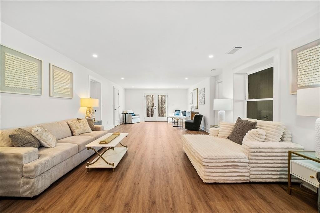 Jasper, Georgia, 30143, United States, 4 Bedrooms Bedrooms, ,4 BathroomsBathrooms,Residential,For Sale,1975292