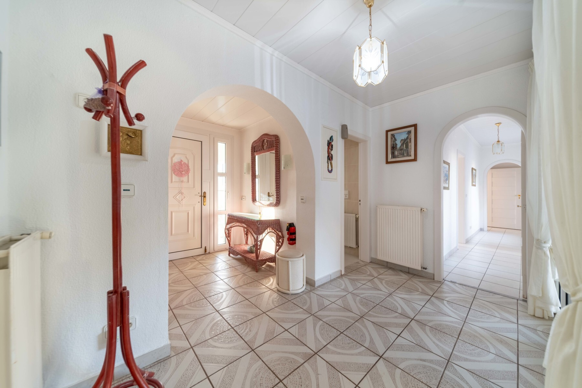  Villa with mooring in the wide channel (20 meters) and independent studio - 物件實景