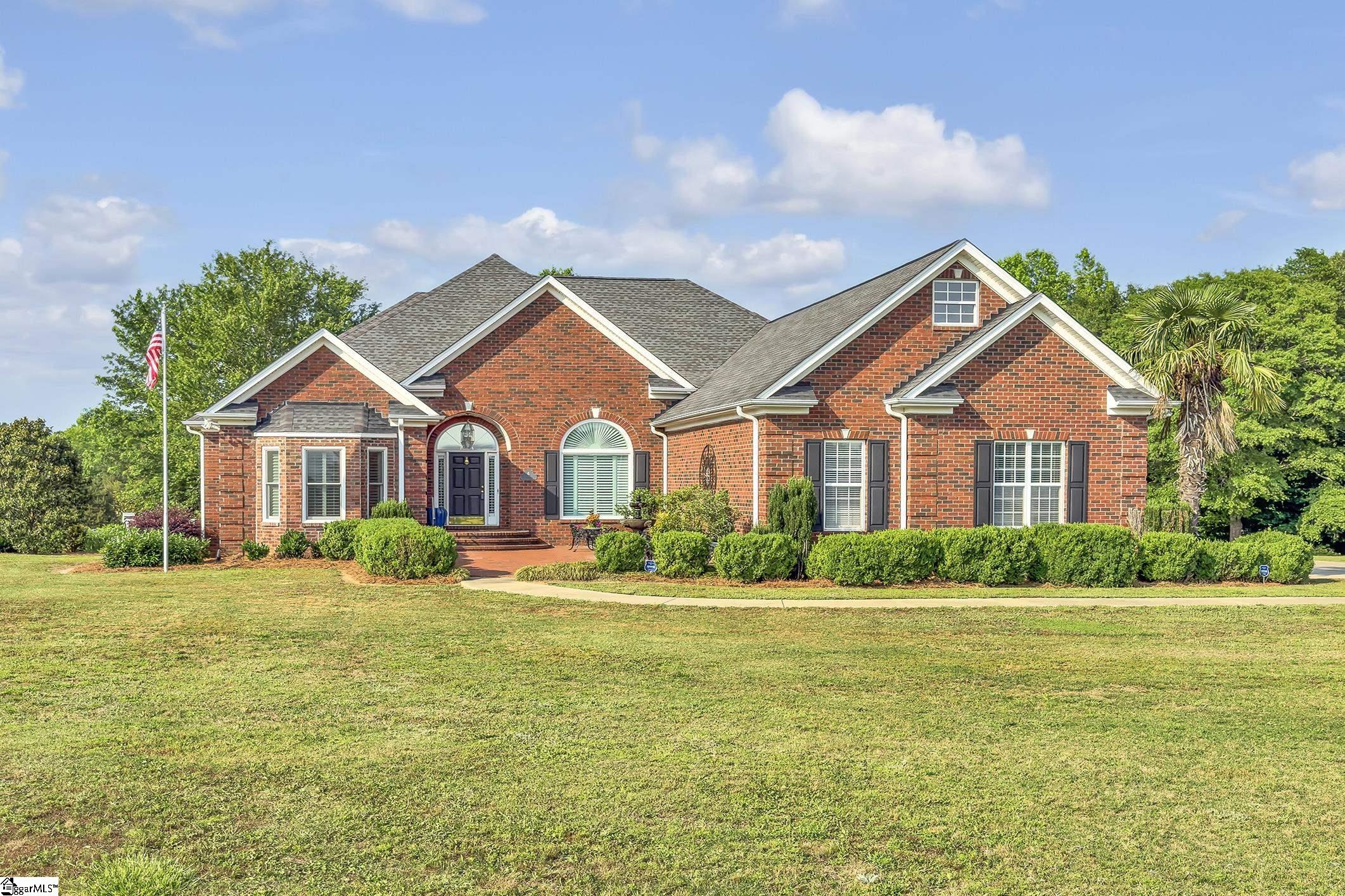 Pauline, South Carolina, 29374, United States, 4 Bedrooms Bedrooms, ,4 BathroomsBathrooms,Residential,For Sale,1846655