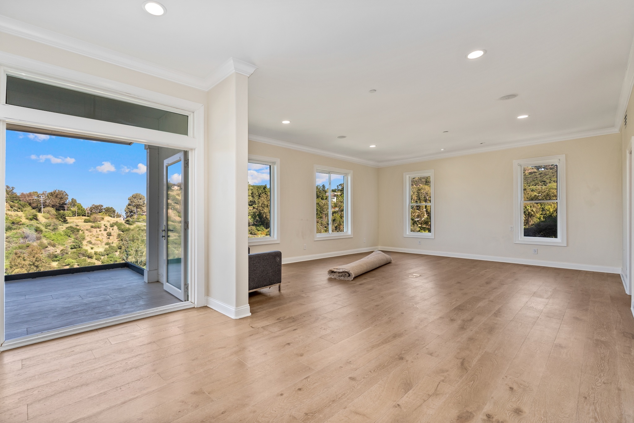  8041 Bulwer Dr - 物件實景