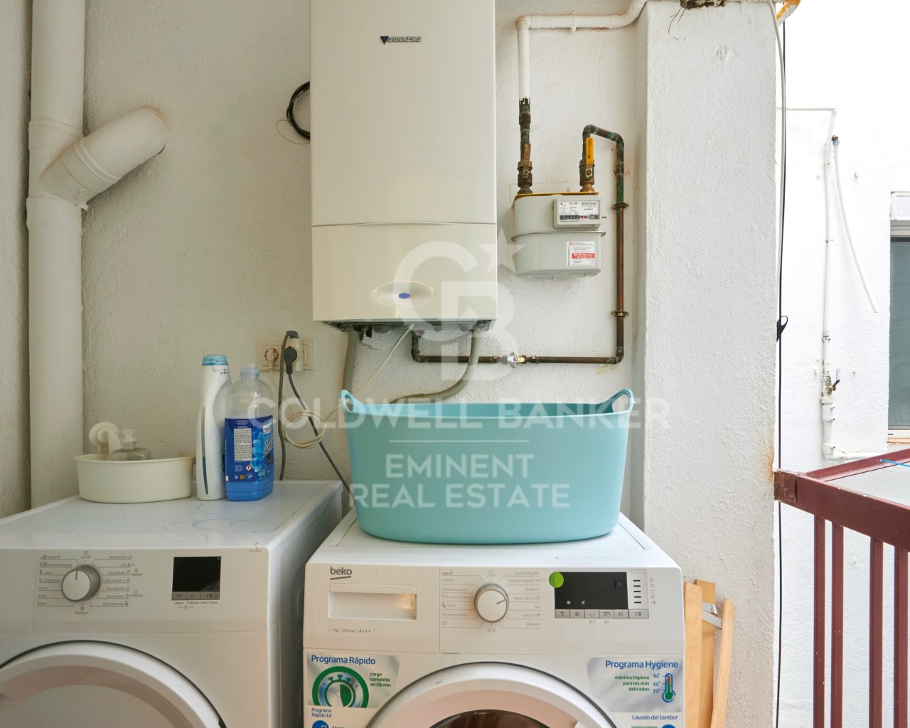 Barcelona, Catalonia, ES, 3 Bedrooms Bedrooms, ,2 BathroomsBathrooms,Residential,For Sale,1951074