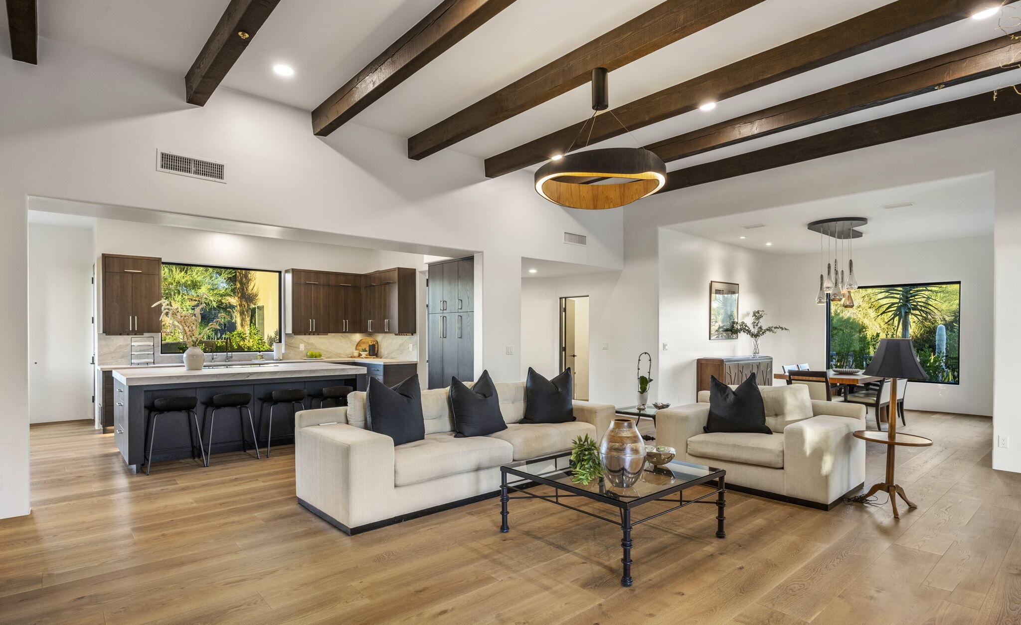  10046 E Hidden Valley Rd  Scottsdale, AZ - 物件實景