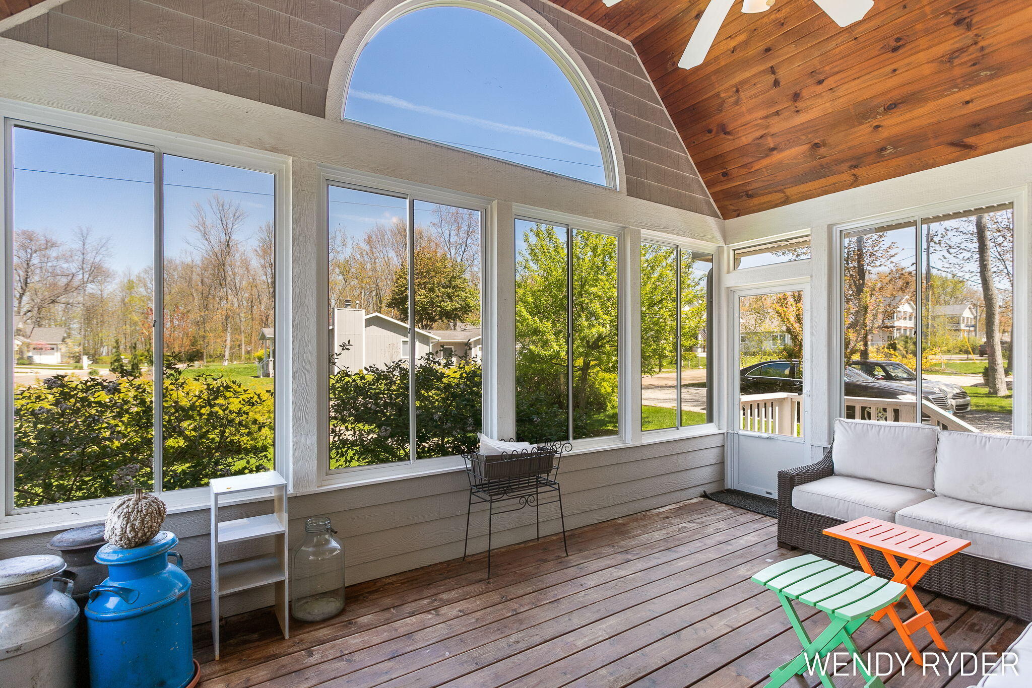 South Haven, Michigan, 49090, United States, 4 Bedrooms Bedrooms, ,4 BathroomsBathrooms,Residential,For Sale,1907418