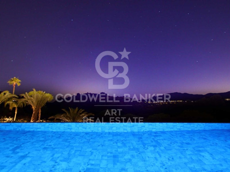 Benahavís, Andalusia, ES, 5 Bedrooms Bedrooms, ,5 BathroomsBathrooms,Residential,For Sale,1848629
