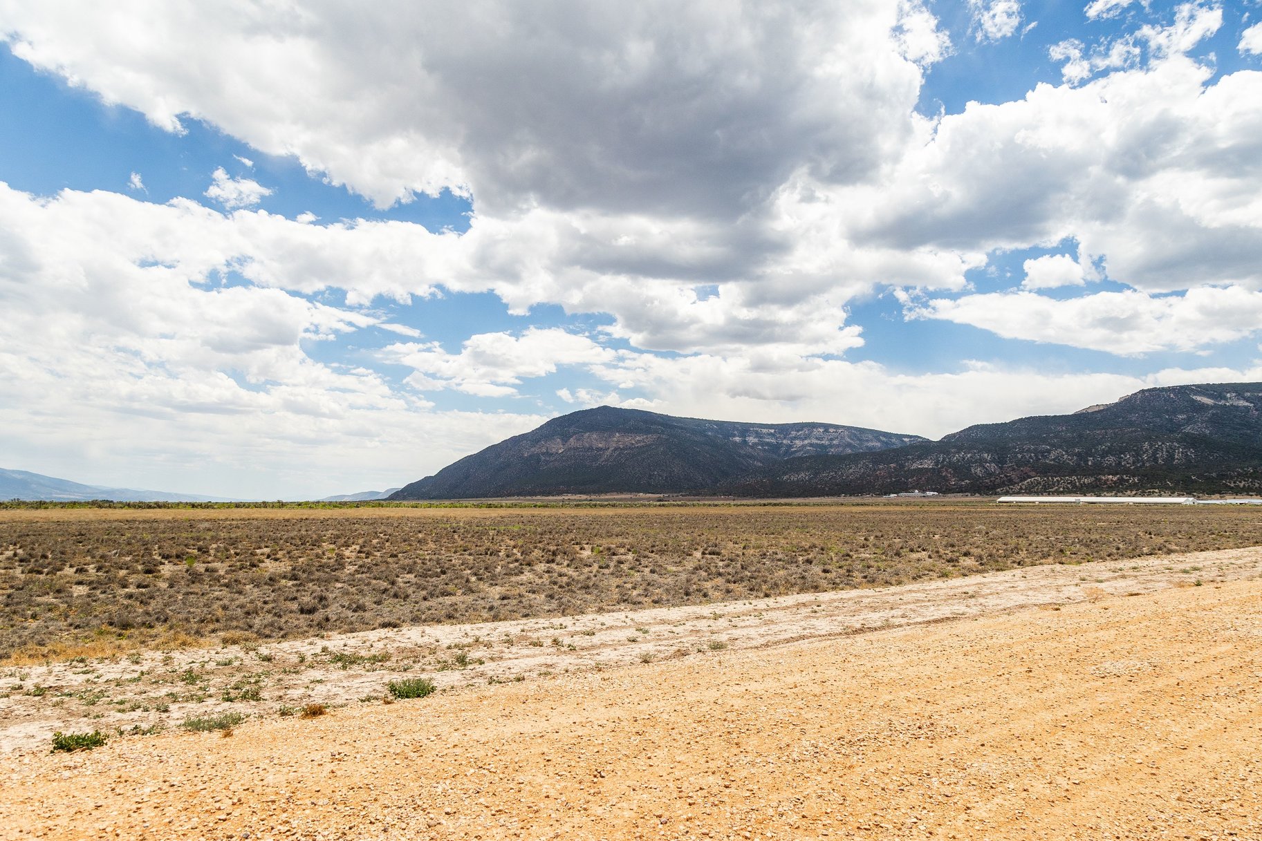  8.5-Acre Lots, No HOA, Stunning Horseshoe Mountain Views - 物件實景