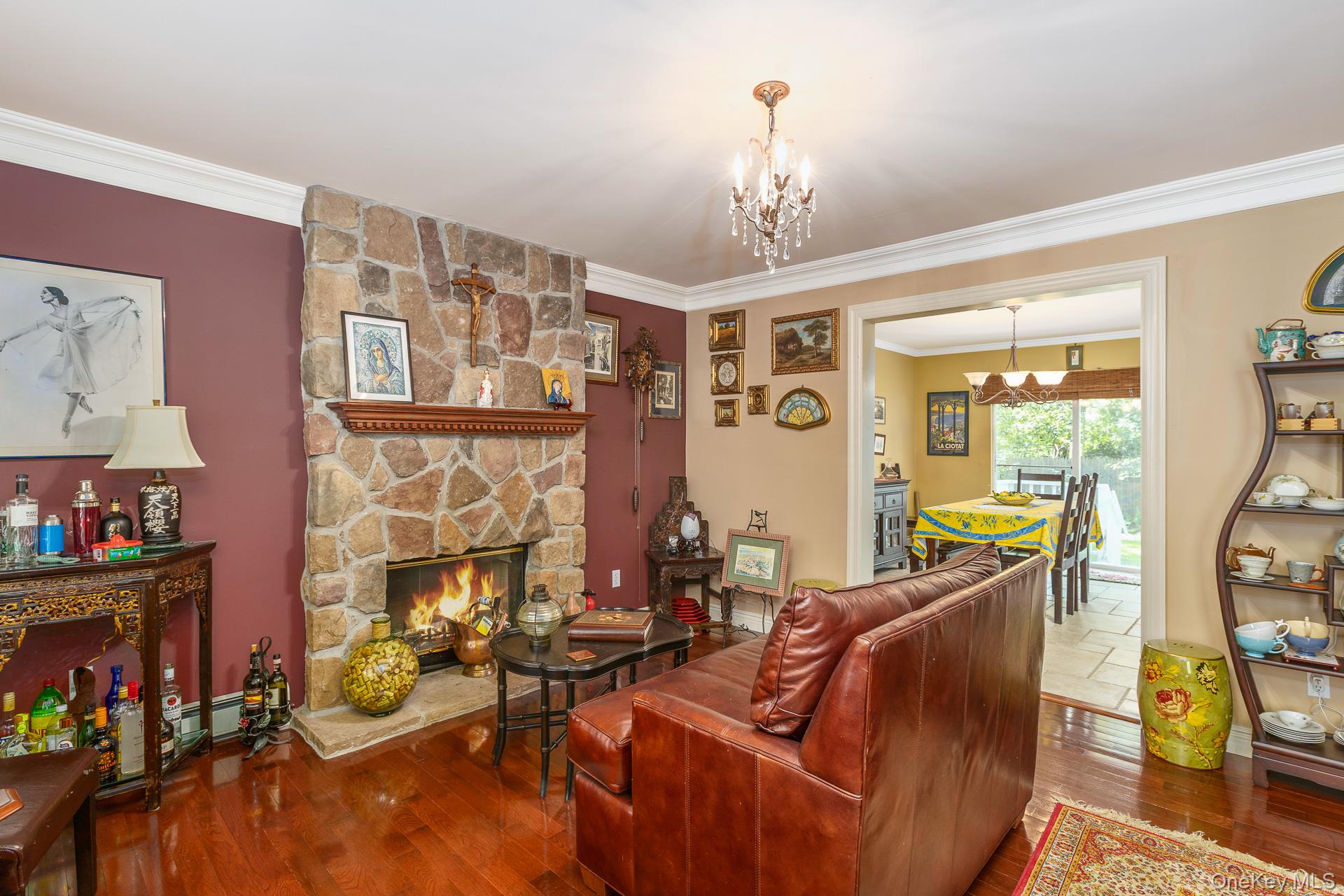 Shirley, New York, 11967, United States, 4 Bedrooms Bedrooms, ,3 BathroomsBathrooms,Residential,For Sale,1992037