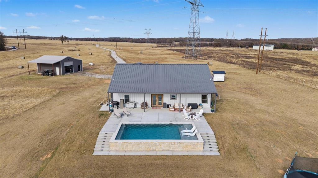 Alvord, Texas, 76225, United States, 3 Bedrooms Bedrooms, ,2 BathroomsBathrooms,Residential,For Sale,2006100