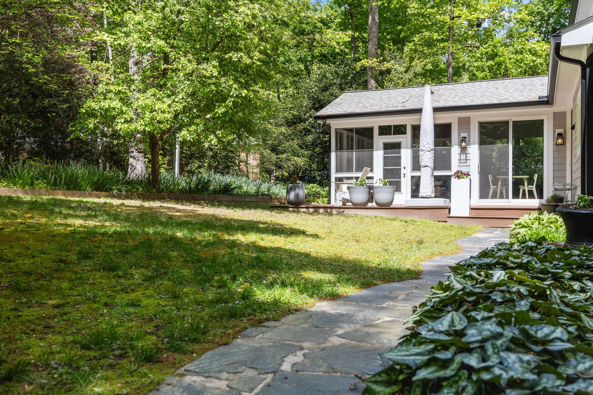  8 Sedgewood Road, Chapel Hill, NC 27514 - 物件實景