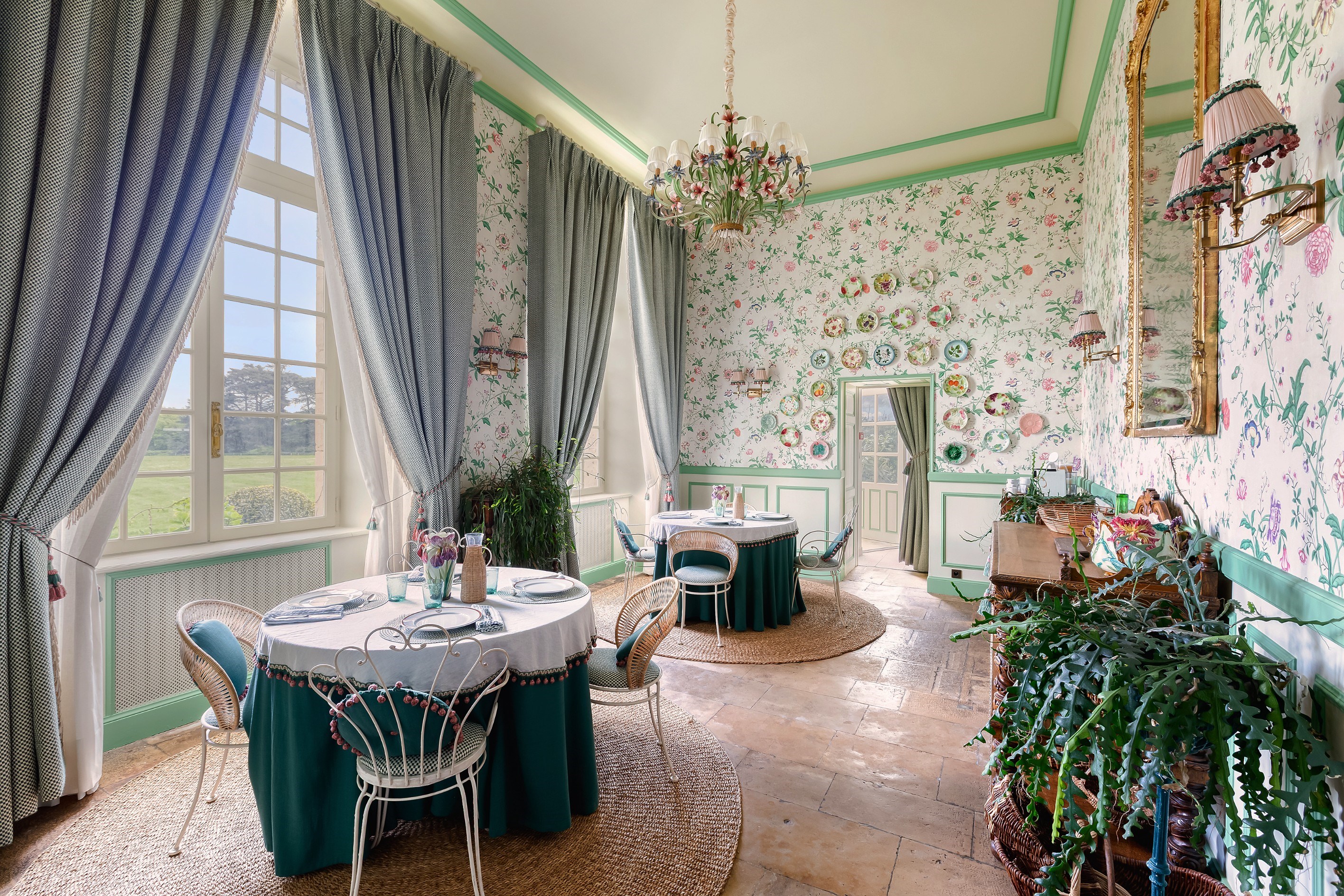  FOR SALE - Exceptional Estate with a Château - 30mn from POITIERS (TGV) - 物件實景