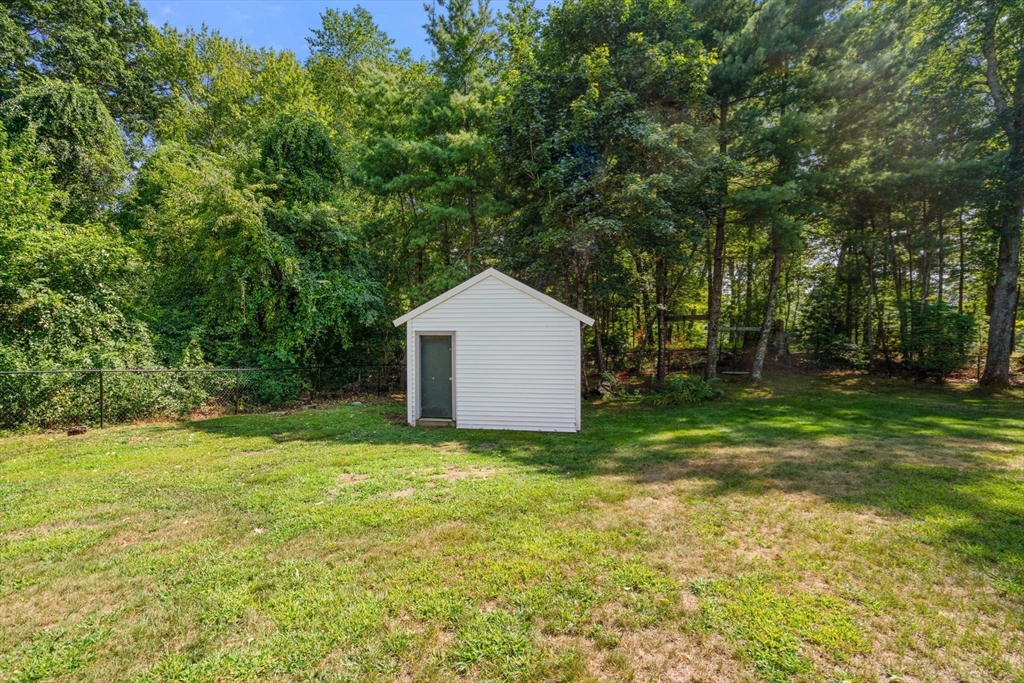 Norton, Massachusetts, 02766, United States, 3 Bedrooms Bedrooms, ,2 BathroomsBathrooms,Residential,For Sale,1925420