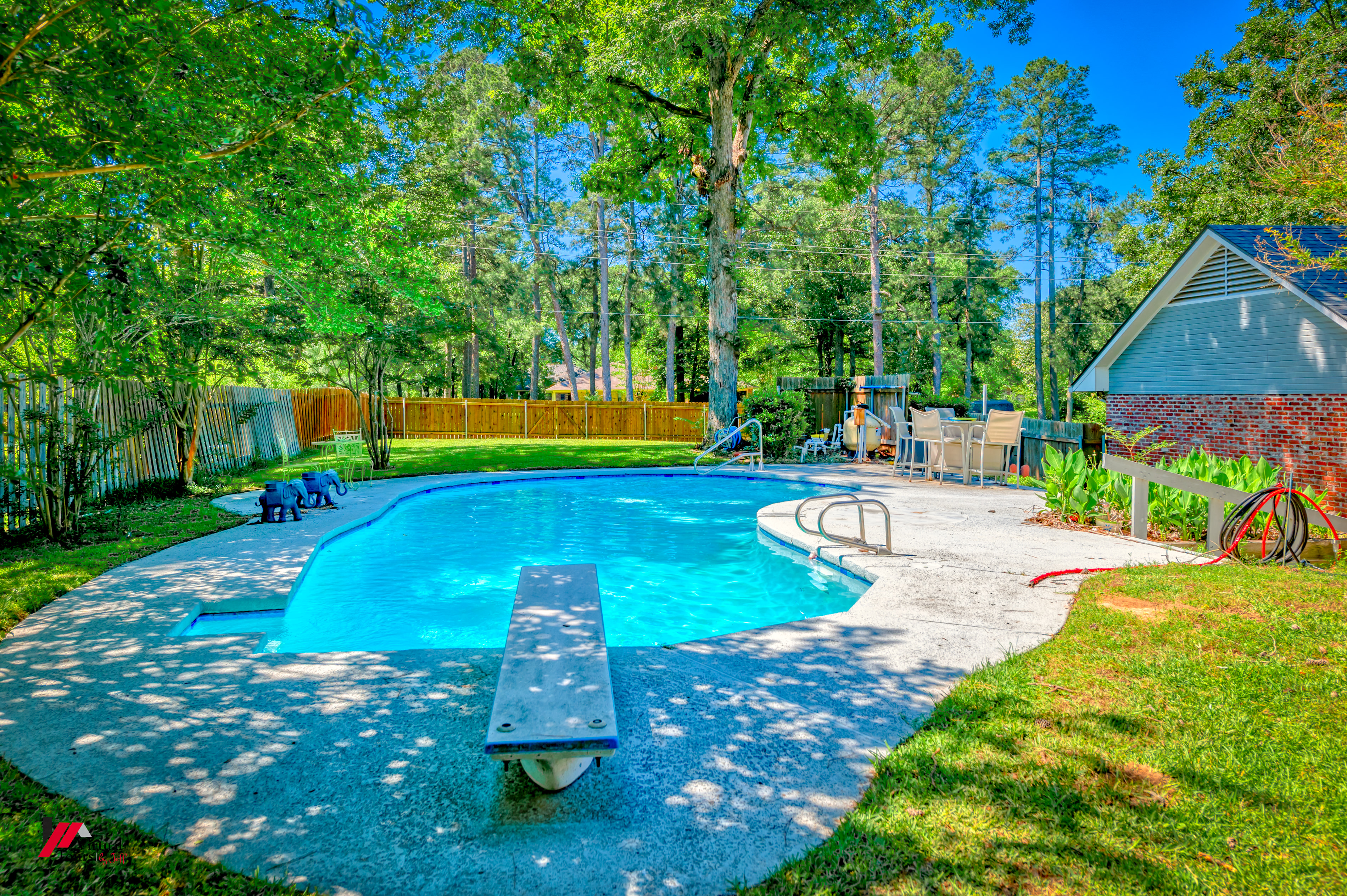 Shreveport, Louisiana, 71106, United States, 4 Bedrooms Bedrooms, ,4 BathroomsBathrooms,Residential,For Sale,1928720