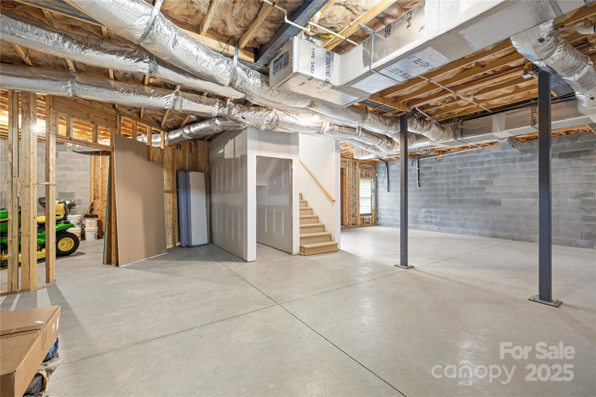 Granite Falls, North Carolina, 28630, United States, 4 Bedrooms Bedrooms, ,6 BathroomsBathrooms,Residential,For Sale,1983706