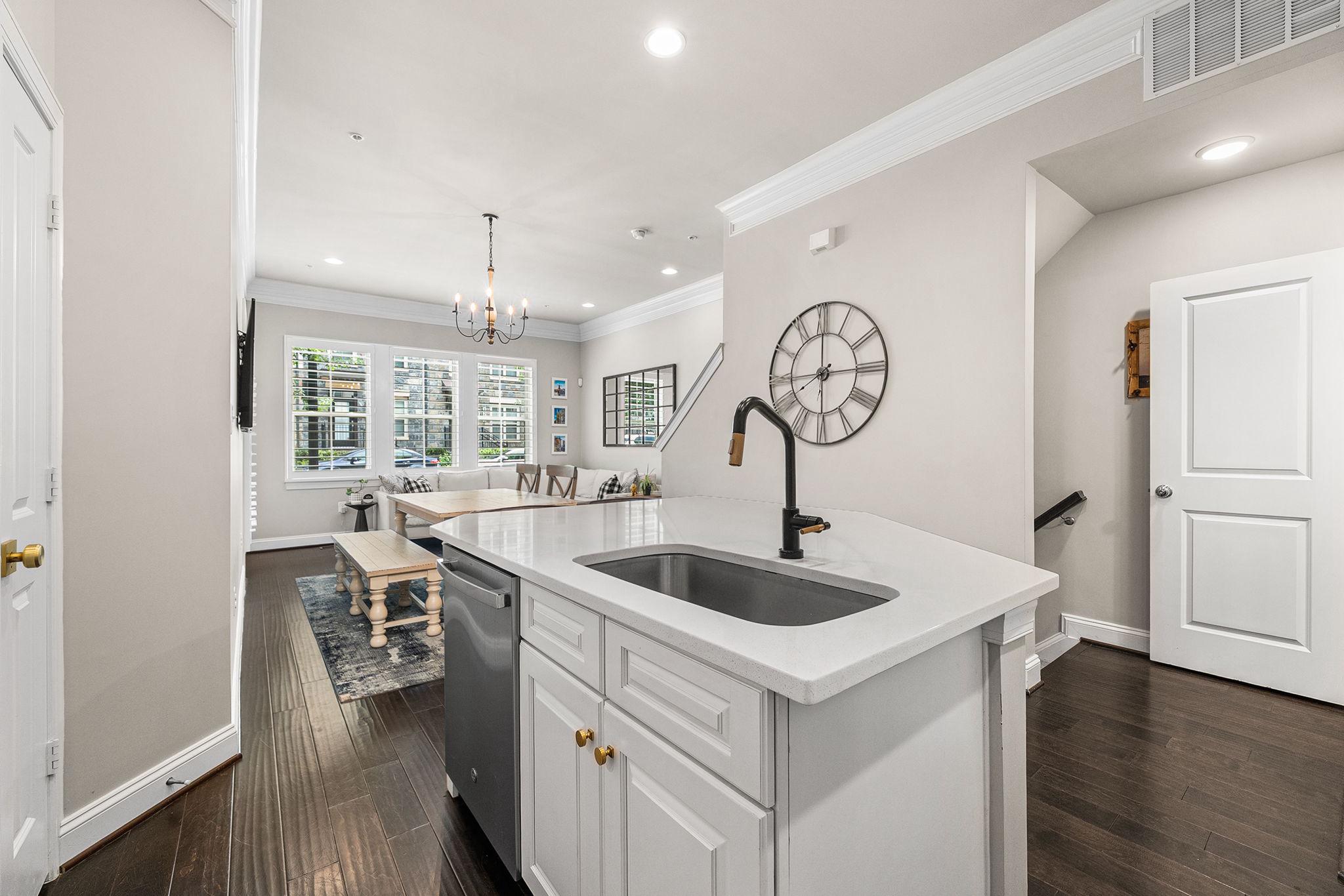  1316 S Quinn Street, Arlington, VA, 22204 - 物件實景