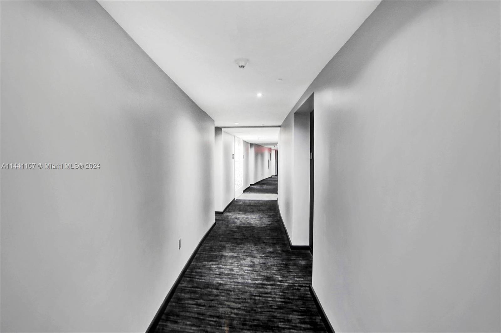 Hallandale Beach, Florida, 33009, United States, 3 Bedrooms Bedrooms, ,4 BathroomsBathrooms,Residential,For Sale,2001836