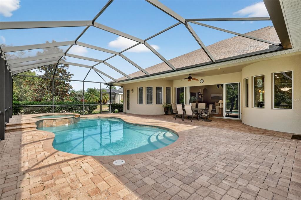 Bradenton, Florida, 34212, United States, 4 Bedrooms Bedrooms, ,3 BathroomsBathrooms,Residential,For Sale,1991075